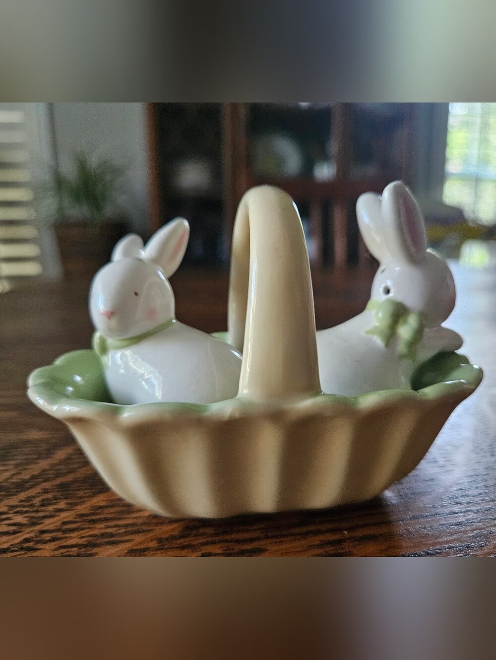 Ceramic Bunny Salt & Pepper Shakers with Basket Holder Easter Spring Decor